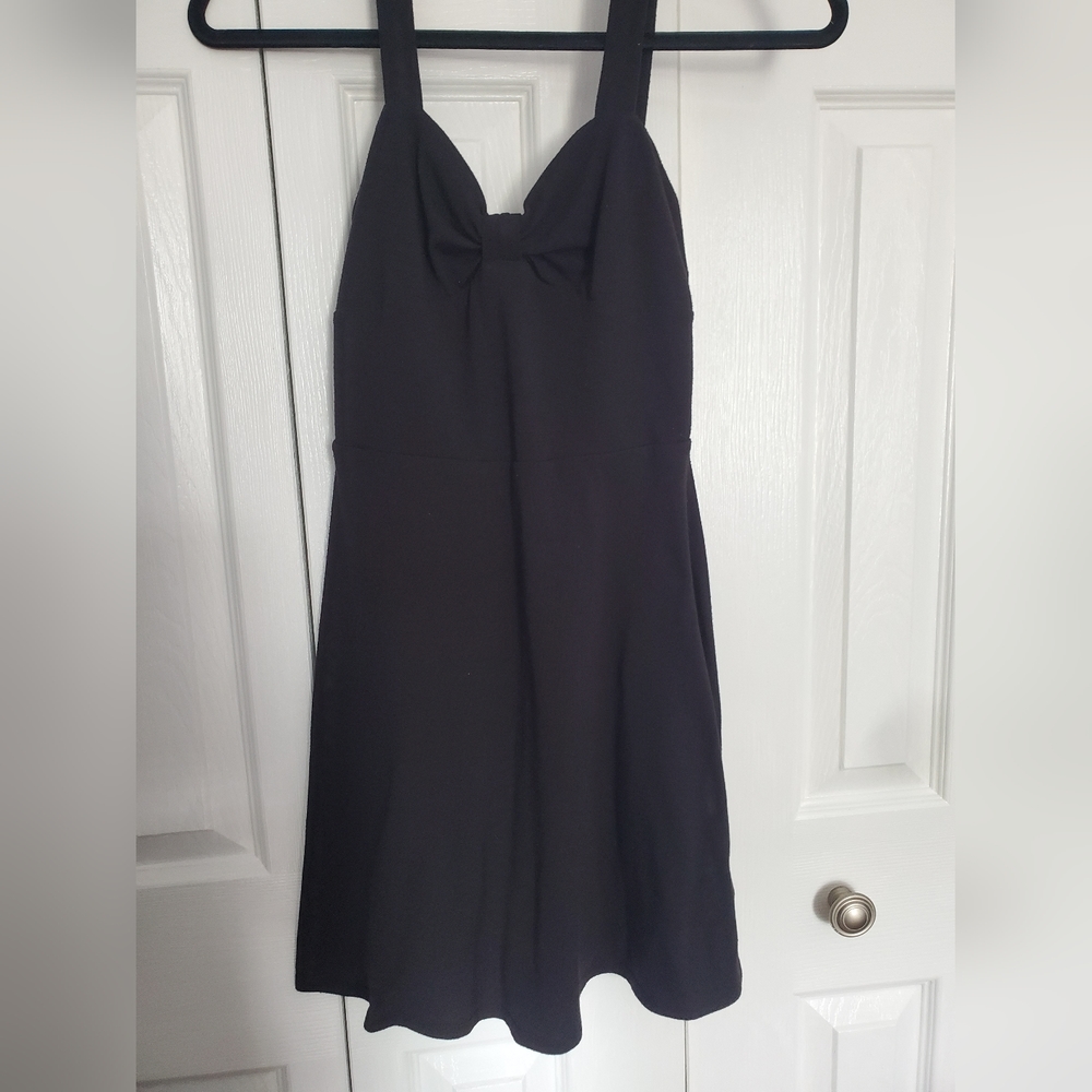 black wide strap loose dress - Picture 1 of 7